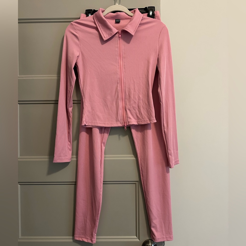 SHEIN PINK SET